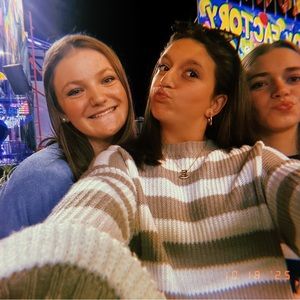 Meet your Posher, Ellarose